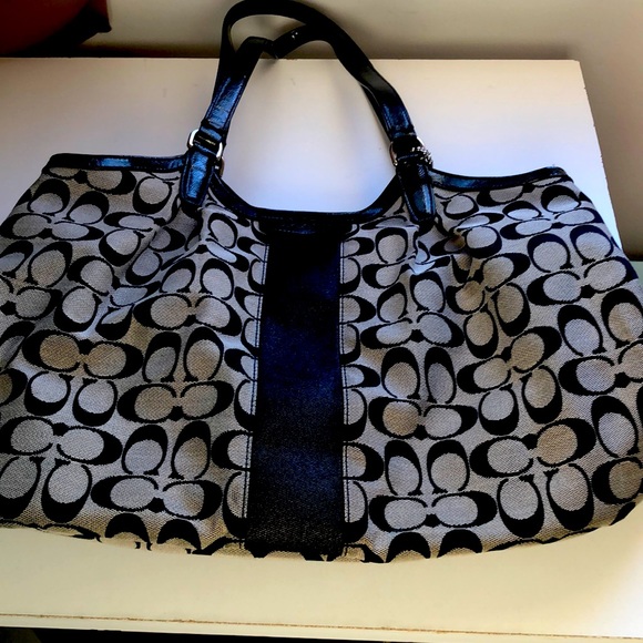 Coach Tote Bag - Picture 1 of 2